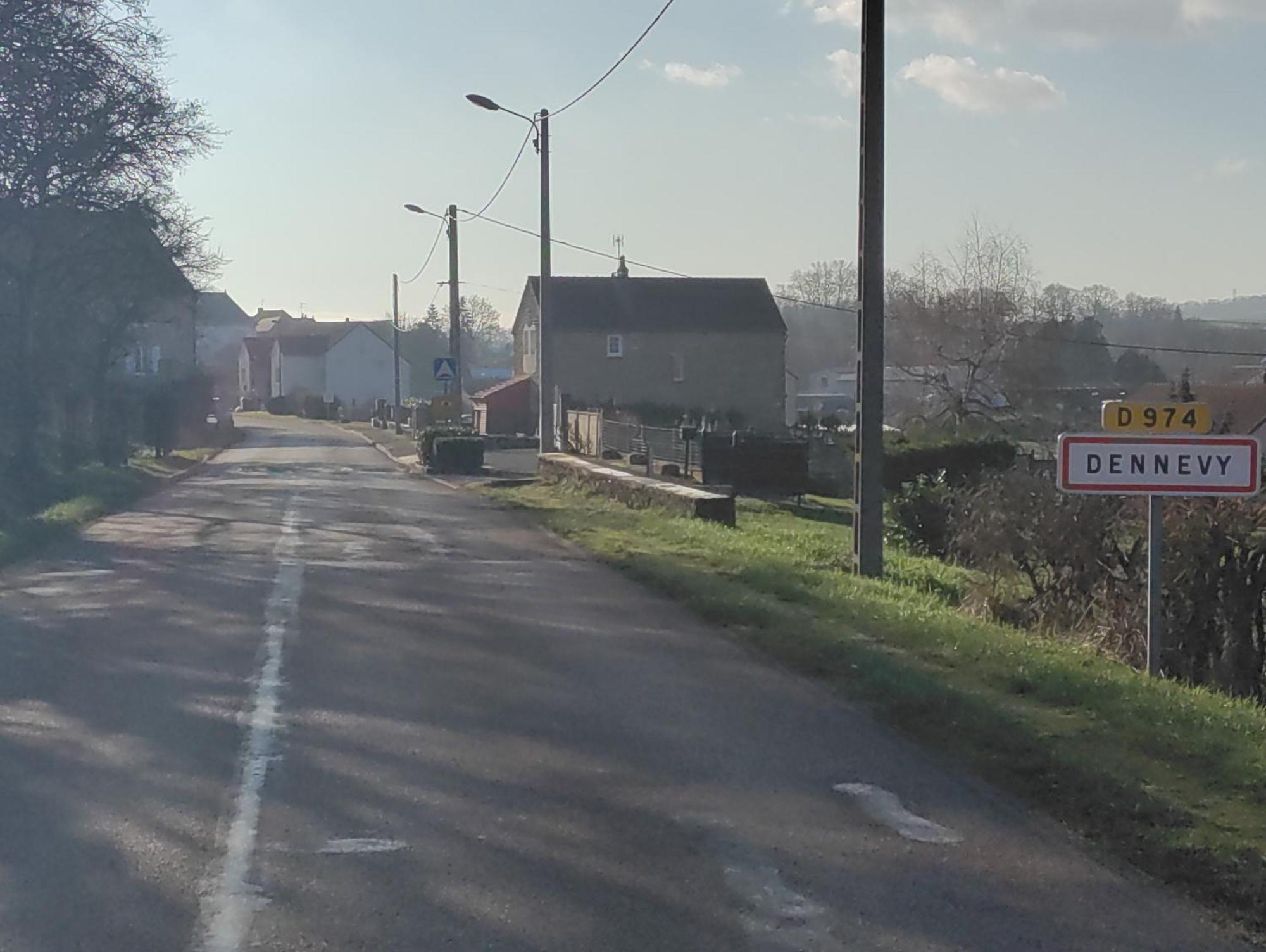 Calme Au Canal De Centre Dennevy Eksteriør bilde